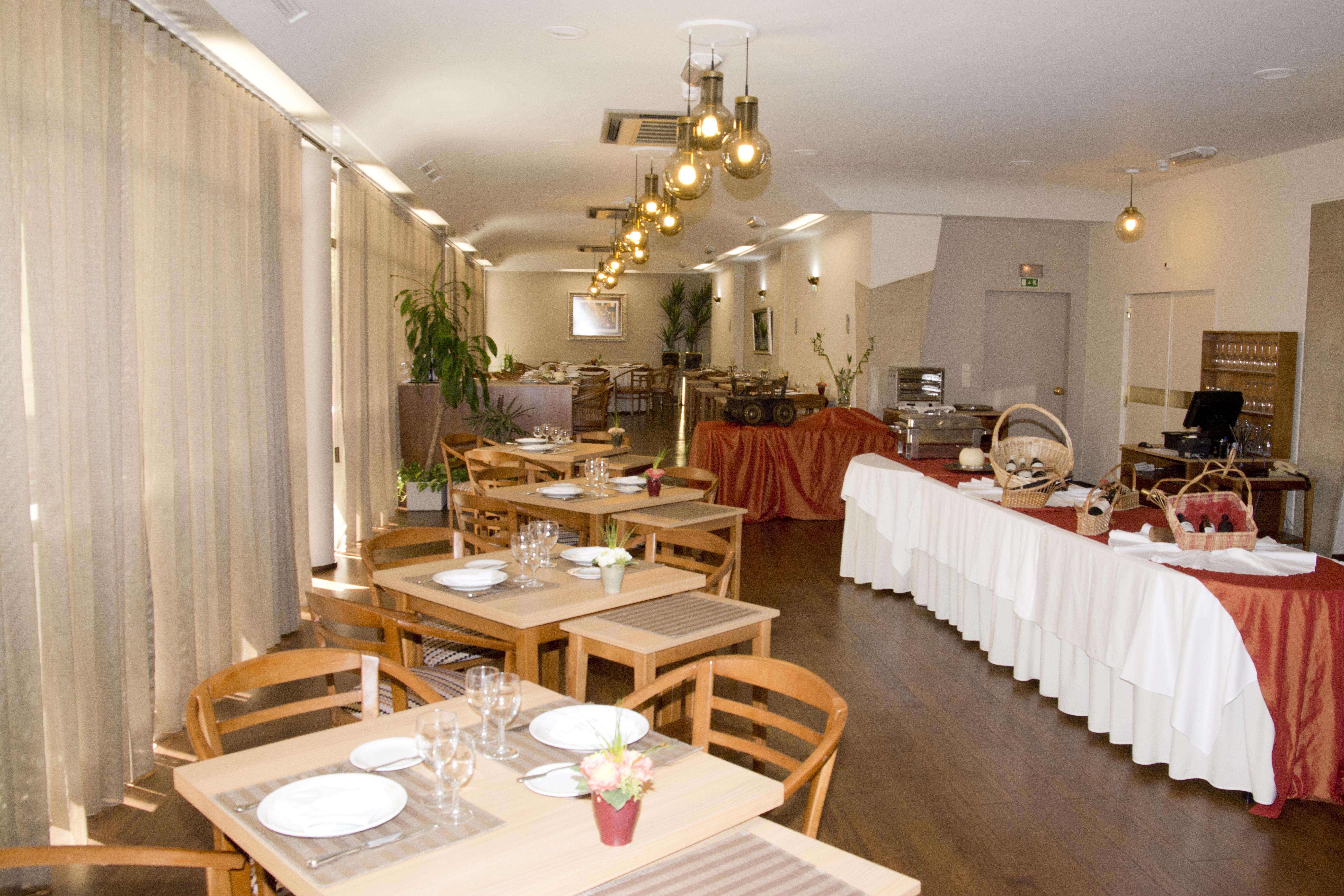 Hotel Rainha D. Amelia, Arts & Leisure Castelo Branco  Luaran gambar