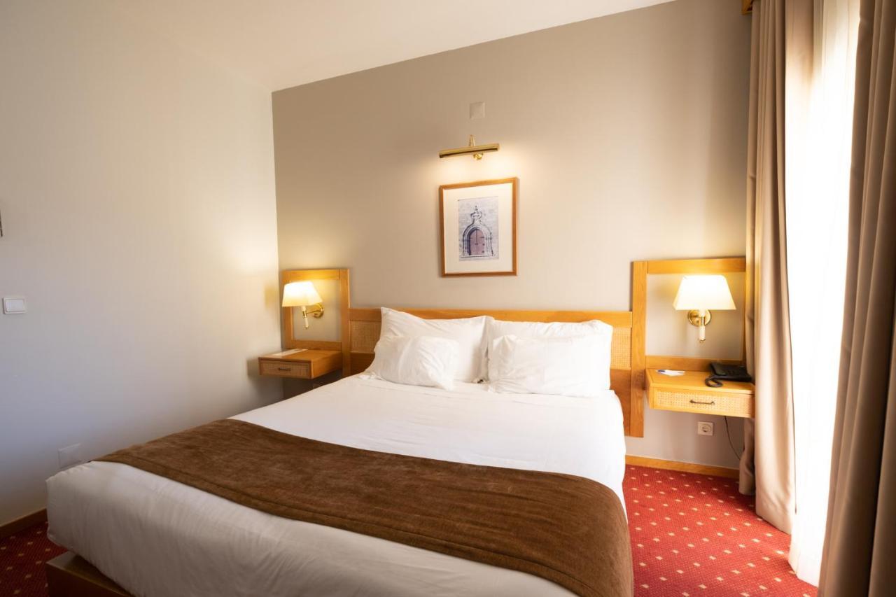 Hotel Rainha D. Amelia, Arts & Leisure Castelo Branco  Luaran gambar