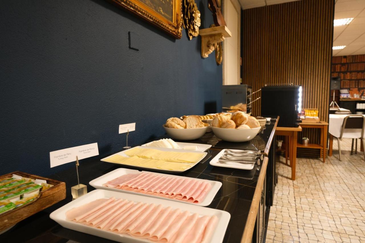 Hotel Rainha D. Amelia, Arts & Leisure Castelo Branco  Luaran gambar