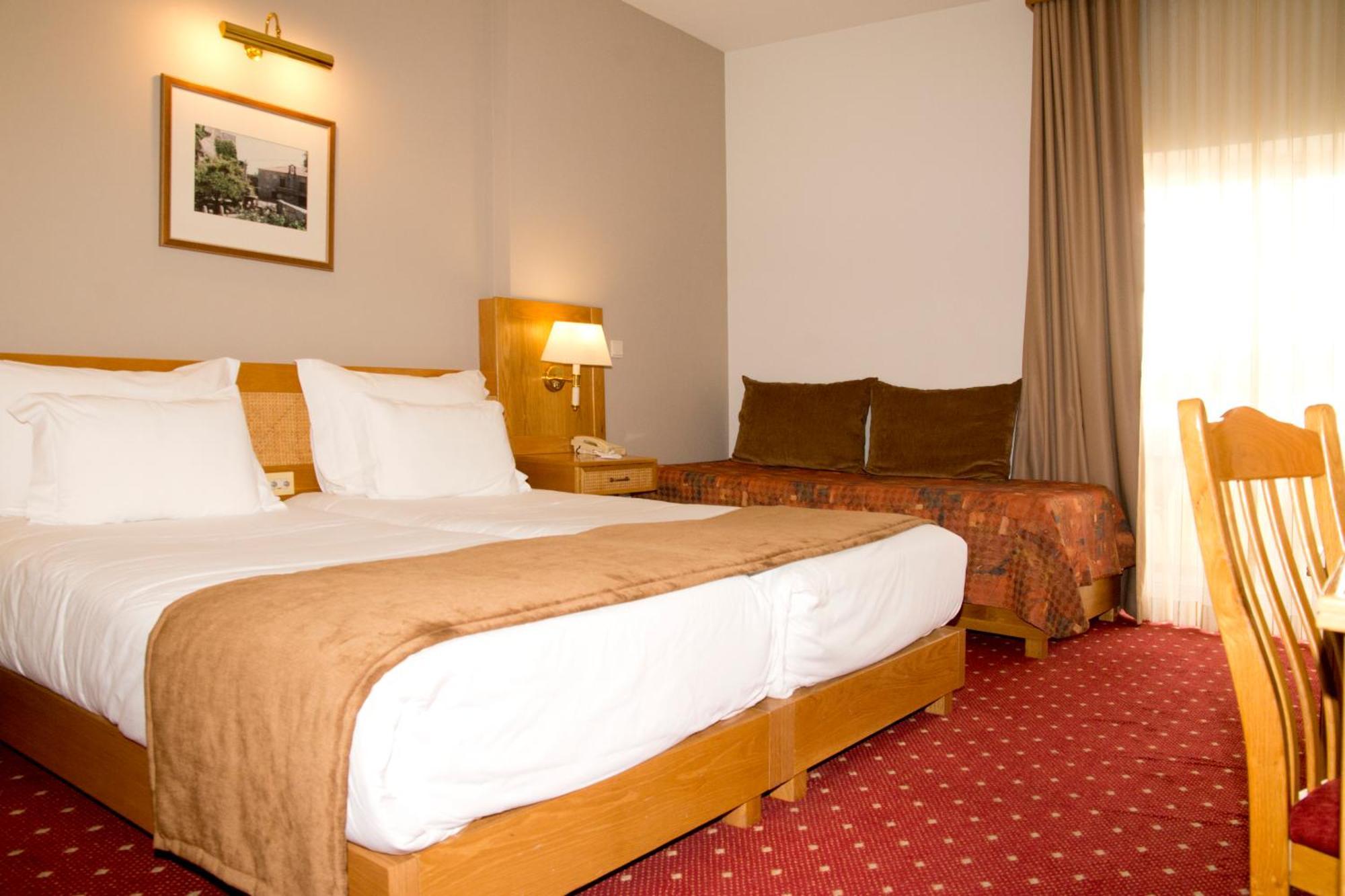 Hotel Rainha D. Amelia, Arts & Leisure Castelo Branco  Luaran gambar